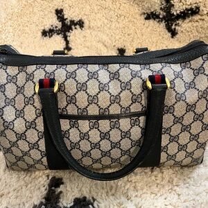 AUTHENTIC VINTAGE GUCCI Boston “doctor” Bag — 1980s, serial number 111-02-072
